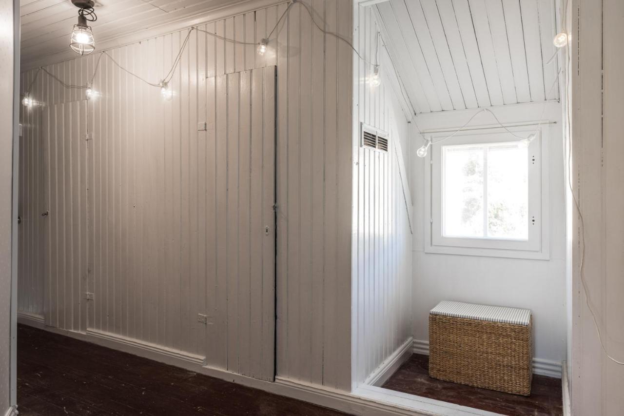 Newly Renovated Apartment In A Woodenhouse From 1910 In Martti! Turku Exterior foto